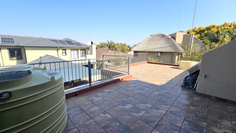 To Let 2 Bedroom Property for Rent in Melodie North West